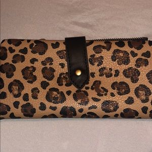 Cheetah Fossil Wallet